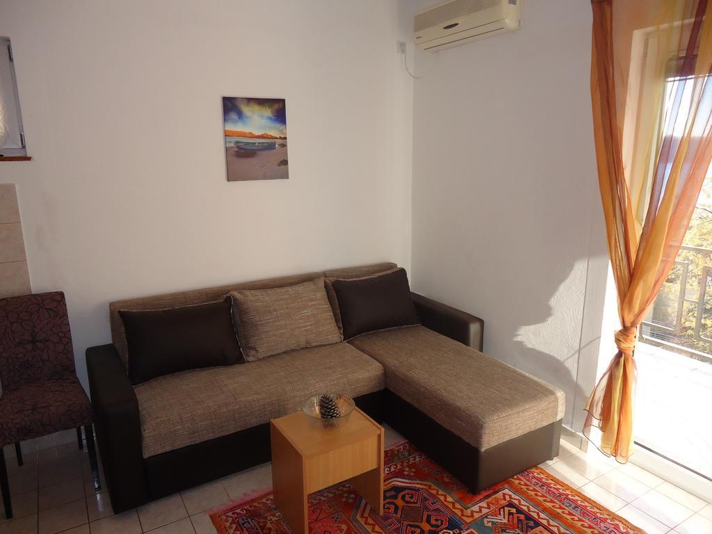 Apartments Villa Micunovic تْشيرسيك نوفي الغرفة الصورة