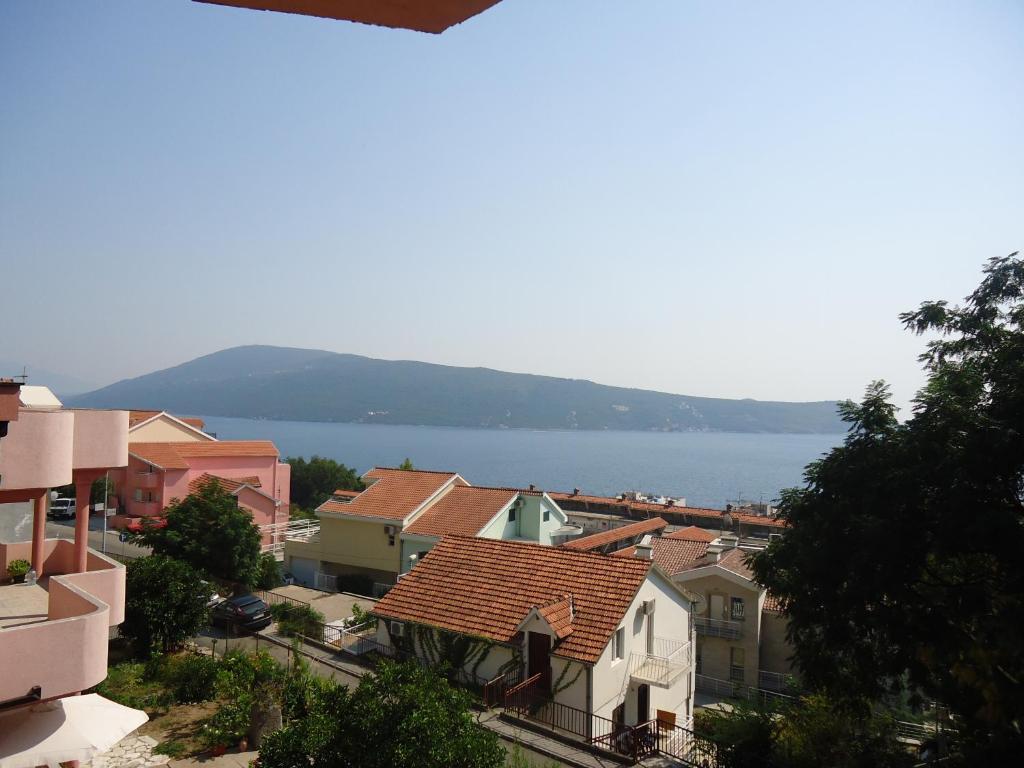 Apartments Villa Micunovic تْشيرسيك نوفي الغرفة الصورة